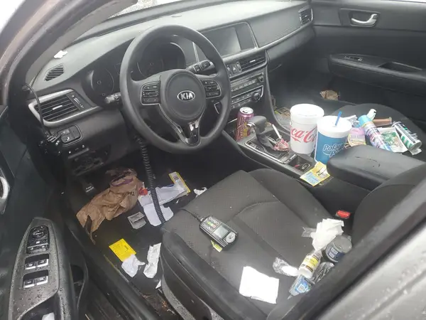 5XXGT4L33JG221093 2018 KIA OPTIMA - Image 8