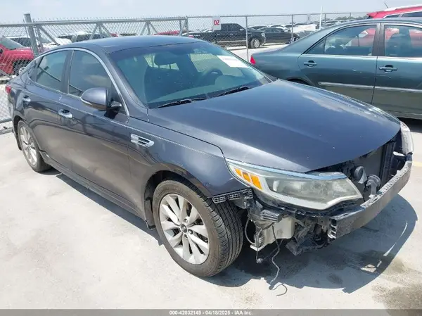 5XXGT4L33JG222924 2018 KIA OPTIMA - Image 1