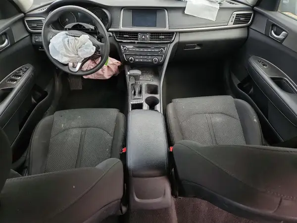 5XXGT4L33JG223460 2018 KIA OPTIMA - Image 8
