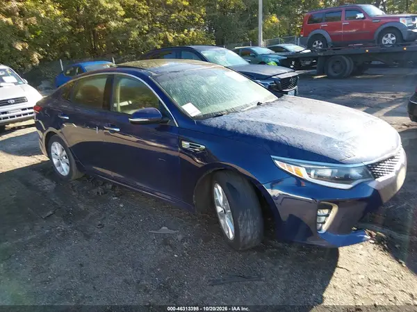 5XXGT4L33JG228996 2018 KIA OPTIMA - Image 1