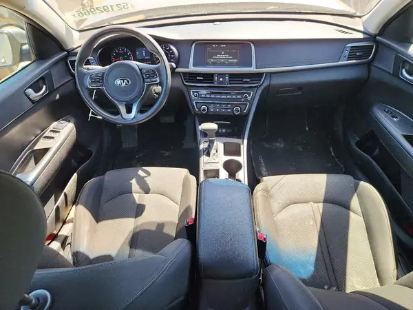 5XXGT4L33JG229047 2018 KIA OPTIMA - Image 8