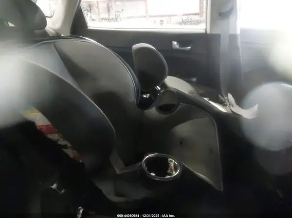 5XXGT4L33JG232739 2018 KIA OPTIMA - Image 8