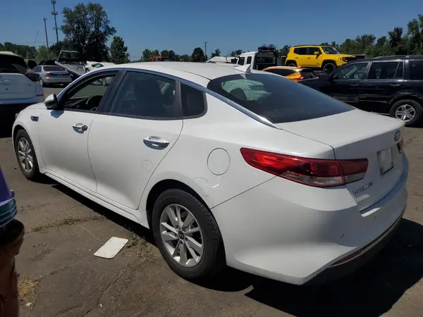5XXGT4L33JG234152 2018 KIA OPTIMA - Image 2