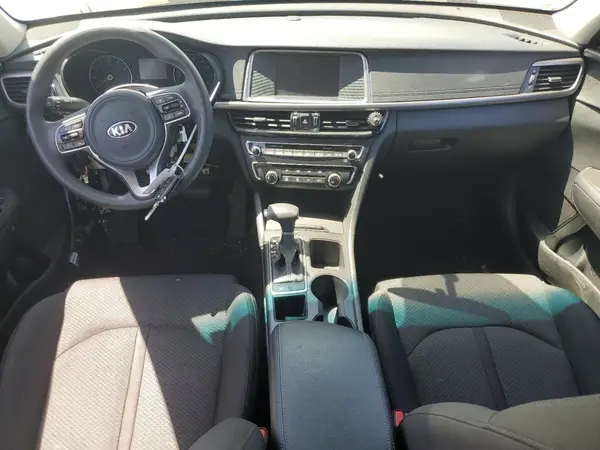 5XXGT4L33JG234152 2018 KIA OPTIMA - Image 8