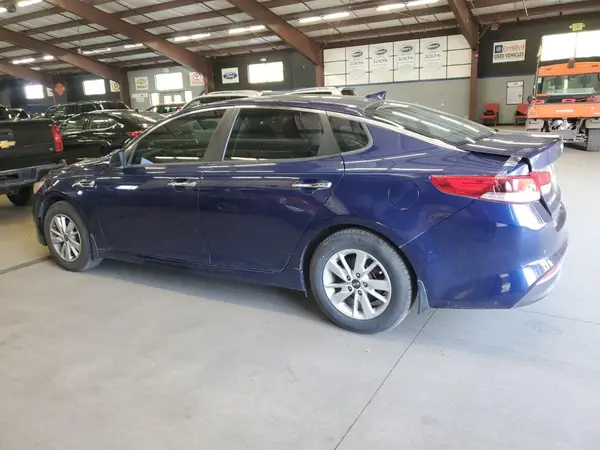 5XXGT4L33JG234796 2018 KIA OPTIMA - Image 2
