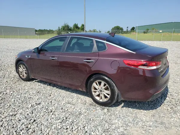5XXGT4L33JG236208 2018 KIA OPTIMA - Image 2