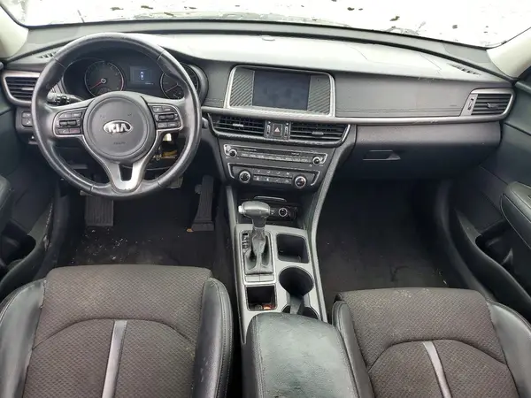 5XXGT4L33JG238010 2018 KIA OPTIMA - Image 8