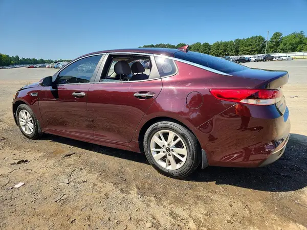 5XXGT4L33JG246902 2018 KIA OPTIMA - Image 2