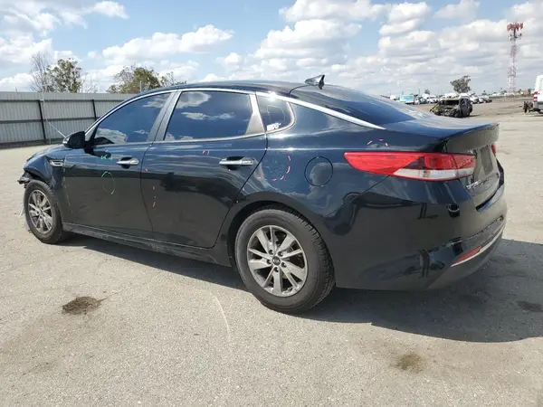 5XXGT4L33JG249315 2018 KIA OPTIMA - Image 2