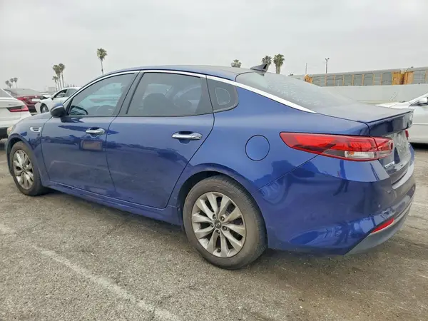 5XXGT4L33JG249492 2018 KIA OPTIMA - Image 2