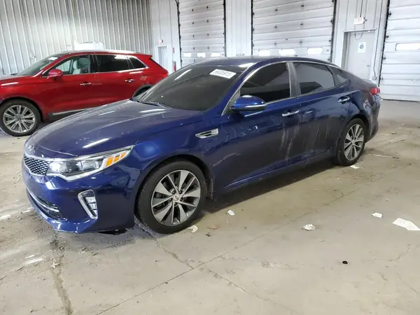 5XXGT4L33JG250352 2018 KIA OPTIMA - Image 1