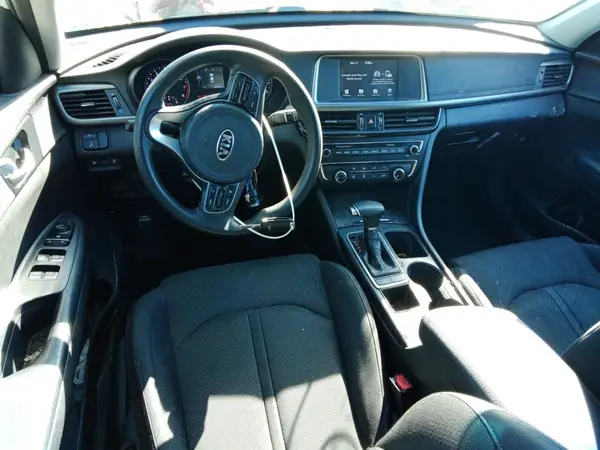 5XXGT4L33JG251176 2018 KIA OPTIMA - Image 8