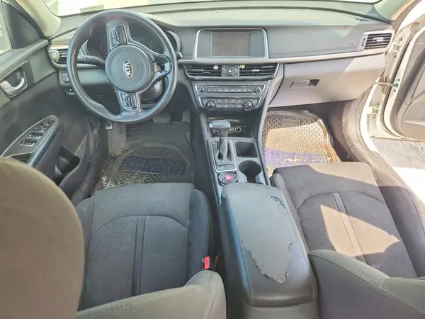 5XXGT4L33JG254272 2018 KIA OPTIMA - Image 8