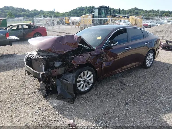 5XXGT4L33JG254918 2018 KIA OPTIMA - Image 2