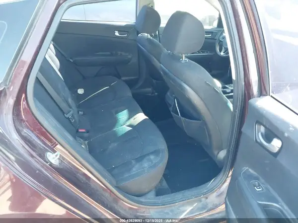 5XXGT4L33JG255194 2018 KIA OPTIMA - Image 8
