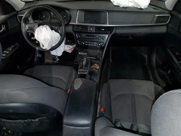 5XXGT4L33JG256393 2018 KIA OPTIMA - Image 8