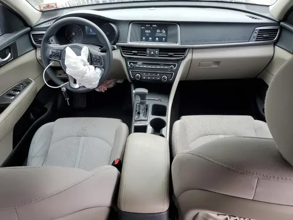 5XXGT4L33JG259083 2018 KIA OPTIMA - Image 8