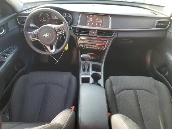 5XXGT4L33JG259682 2018 KIA OPTIMA - Image 8