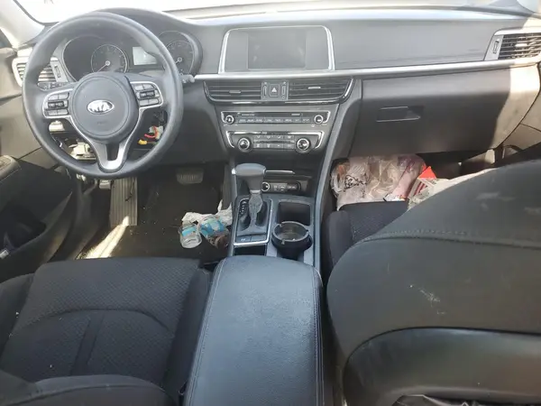 5XXGT4L33JG260475 2018 KIA OPTIMA - Image 8