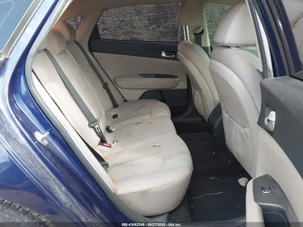 5XXGT4L33JG261996 2018 KIA OPTIMA - Image 8