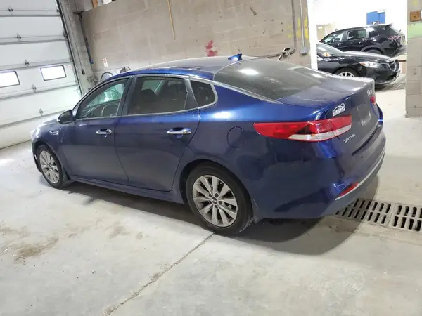 5XXGT4L33JG262341 2018 KIA OPTIMA - Image 2