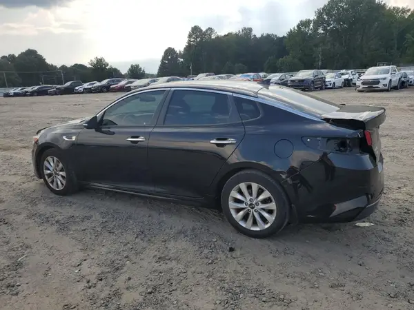 5XXGT4L33JG262601 2018 KIA OPTIMA - Image 2