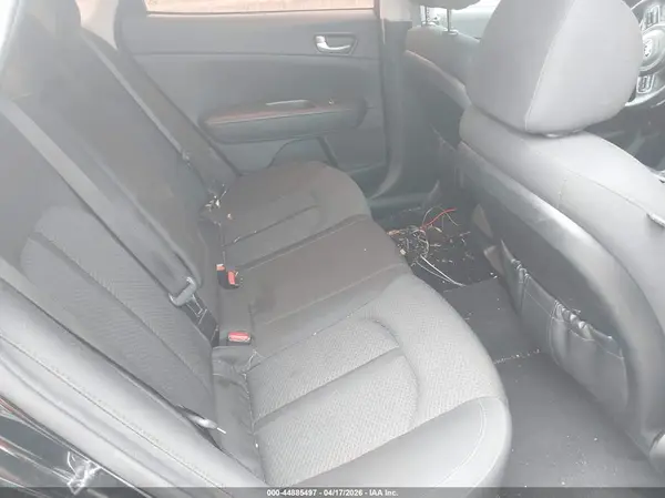 5XXGT4L33JG264512 2018 KIA OPTIMA - Image 8