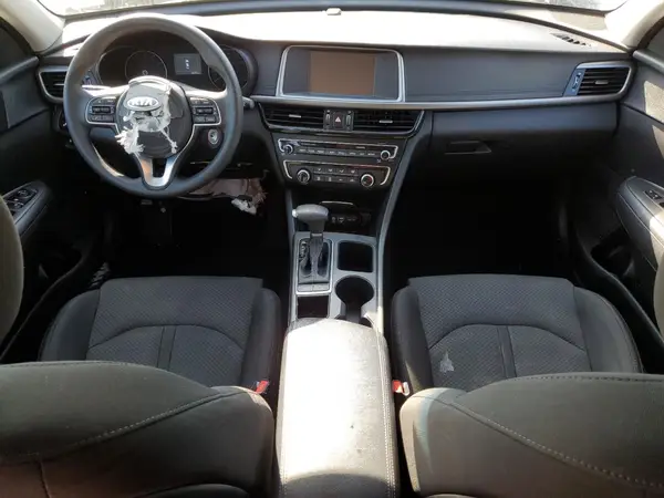 5XXGT4L33JG265157 2018 KIA OPTIMA - Image 8
