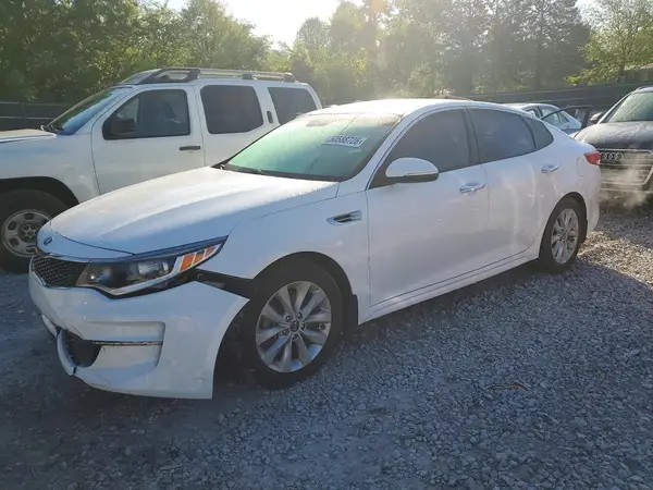 5XXGT4L33JG265532 2018 KIA OPTIMA - Image 1