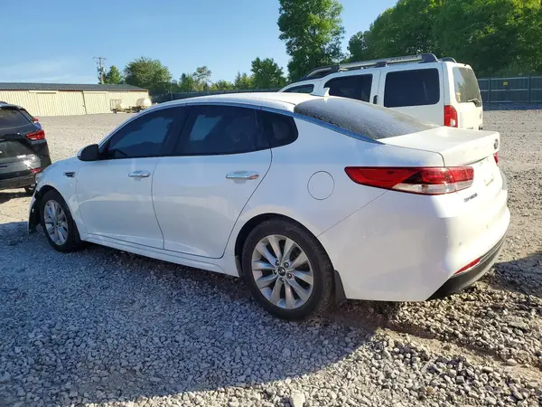 5XXGT4L33JG265532 2018 KIA OPTIMA - Image 2