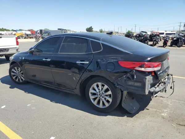 5XXGT4L33JG265823 2018 KIA OPTIMA - Image 2