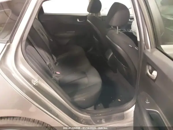 5XXGT4L33JG266552 2018 KIA OPTIMA - Image 8