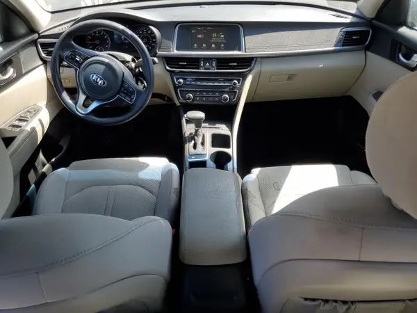 5XXGT4L33JG267149 2018 KIA OPTIMA - Image 8
