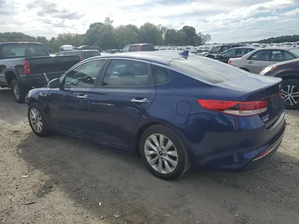 5XXGT4L33JG267247 2018 KIA OPTIMA - Image 2