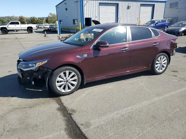 5XXGT4L33JG268124 2018 KIA OPTIMA - Image 1