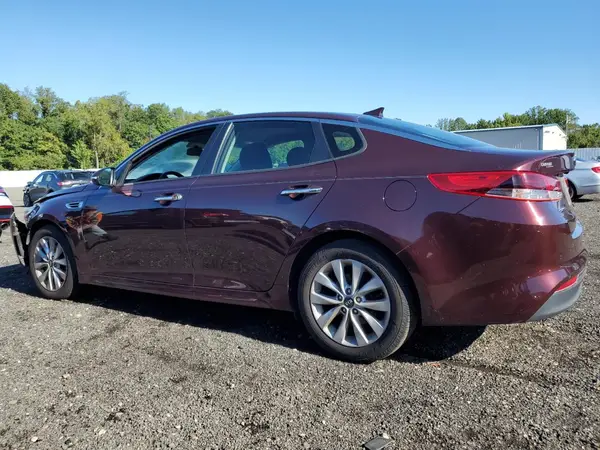 5XXGT4L33JG269371 2018 KIA OPTIMA - Image 2
