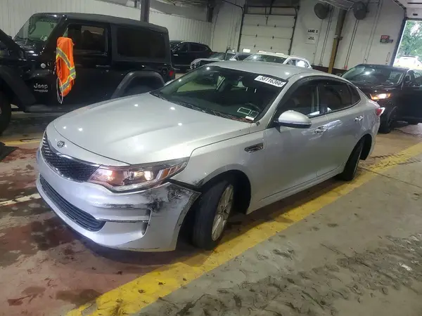 5XXGT4L33JG269810 2018 KIA OPTIMA - Image 1