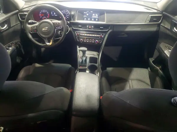 5XXGT4L33JG269810 2018 KIA OPTIMA - Image 8