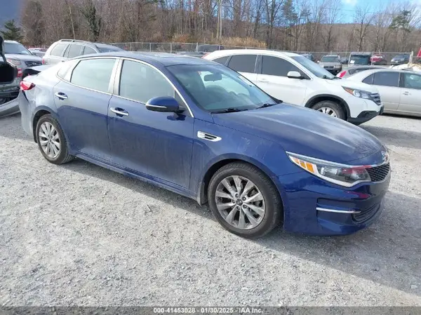 5XXGT4L33JG270651 2018 KIA OPTIMA - Image 1