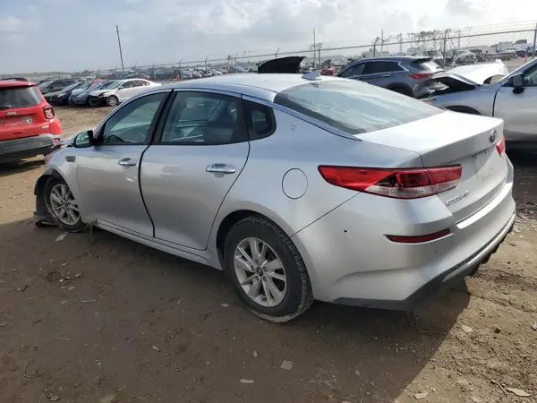 5XXGT4L33KG275415 2019 KIA OPTIMA - Image 2
