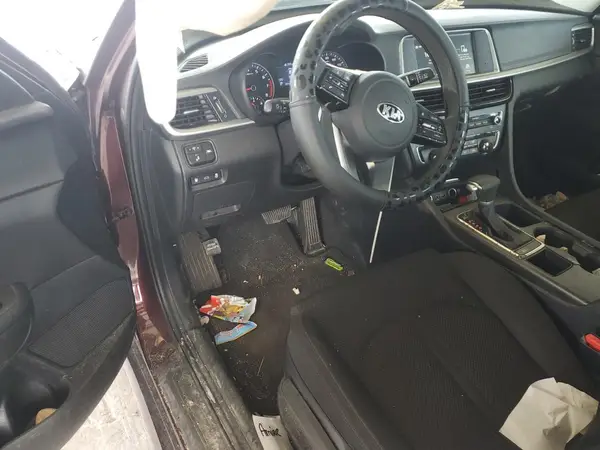 5XXGT4L33KG277746 2019 KIA OPTIMA - Image 8