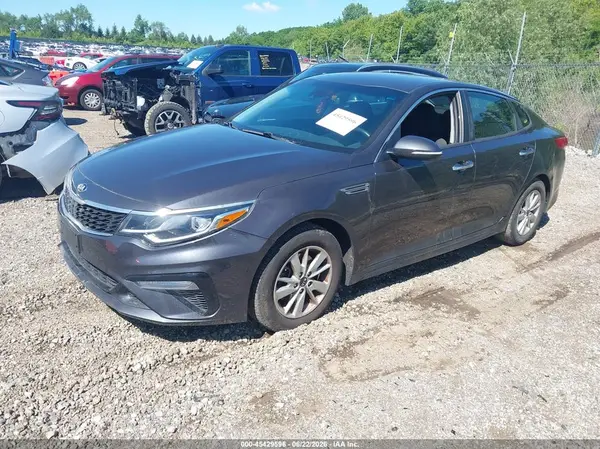 5XXGT4L33KG277813 2019 KIA OPTIMA - Image 2