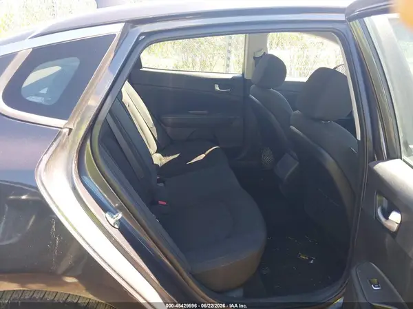 5XXGT4L33KG277813 2019 KIA OPTIMA - Image 8