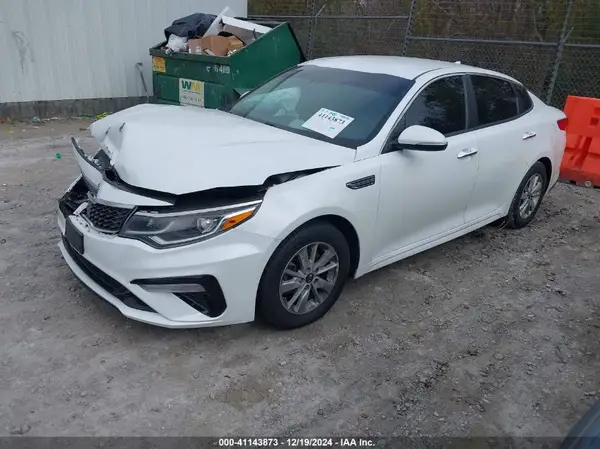 5XXGT4L33KG278332 2019 KIA OPTIMA - Image 2