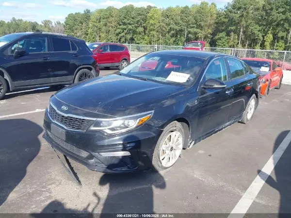 5XXGT4L33KG279271 2019 KIA OPTIMA - Image 2