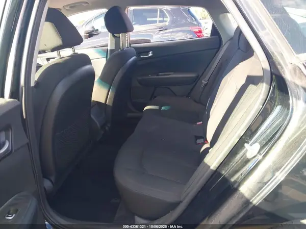 5XXGT4L33KG279271 2019 KIA OPTIMA - Image 8