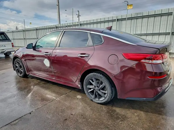 5XXGT4L33KG282431 2019 KIA OPTIMA - Image 2