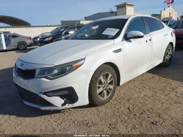 5XXGT4L33KG284051 2019 KIA OPTIMA - Image 2