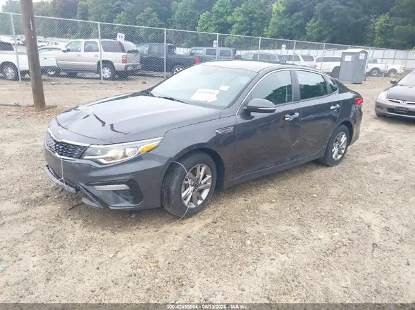 5XXGT4L33KG286396 2019 KIA OPTIMA - Image 2