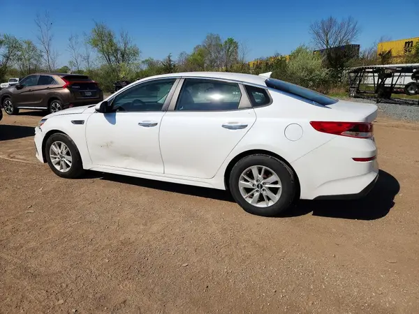 5XXGT4L33KG286494 2019 KIA OPTIMA - Image 2